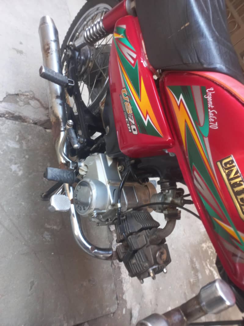 United 70cc 5