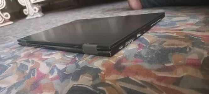 Lenovo x13 yoga  i5 10th gen
