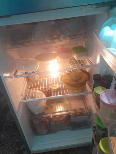 Daewo Fridge in very good condition with no fault