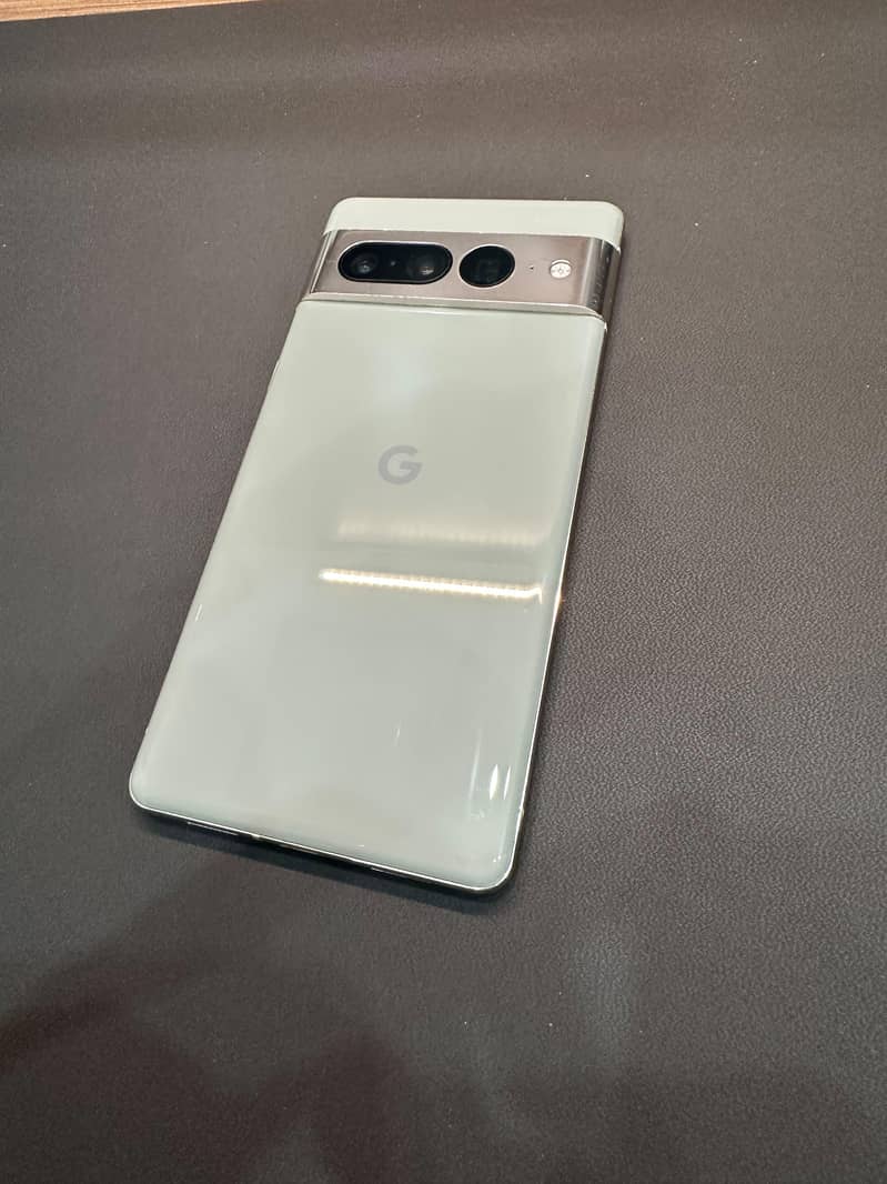 Google Pixel 7 Pro 6
