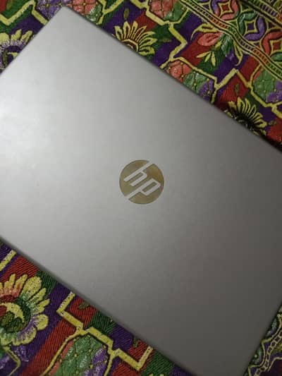 I'm selling a laptop