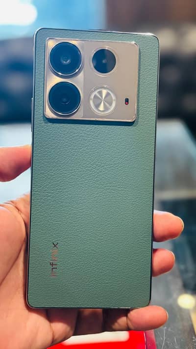 Infinix Note 40