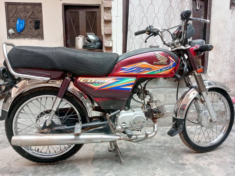 ہونڈا 70 برائے فروخت، اچھی کنڈیشن 0