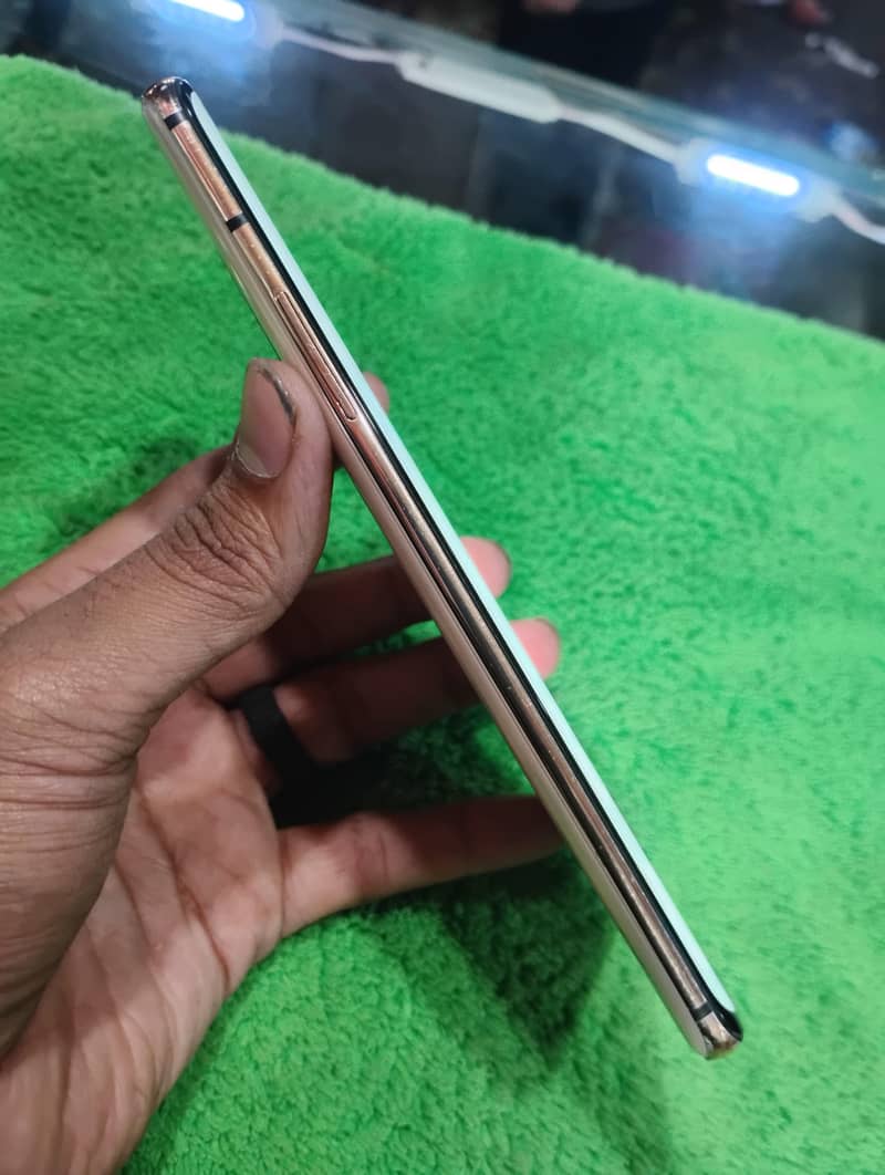 One Plus 7 Pro 1
