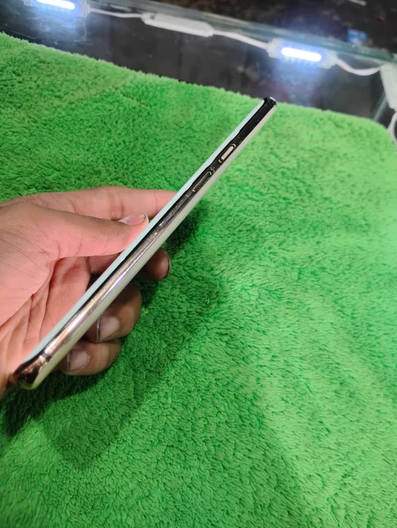 One Plus 7 Pro 4