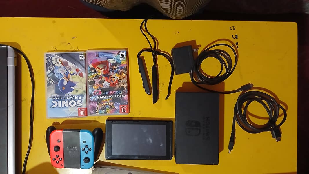 Nintendo Switch 5