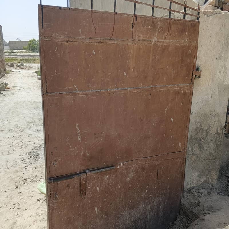 main door 2