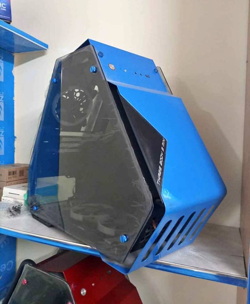 PC CASE 0
