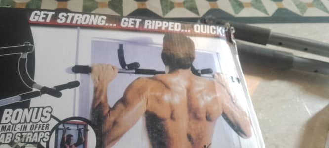 Iron gym total upper body workout bar