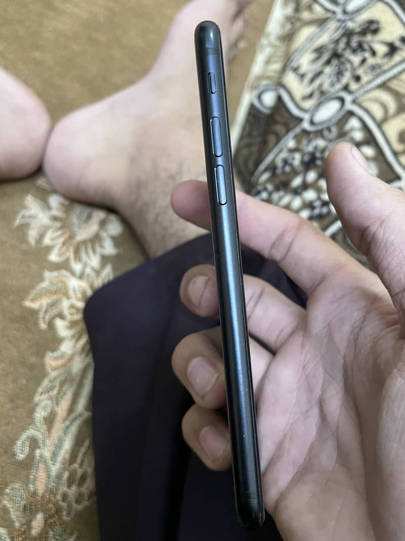 Apple iPhone SE 2