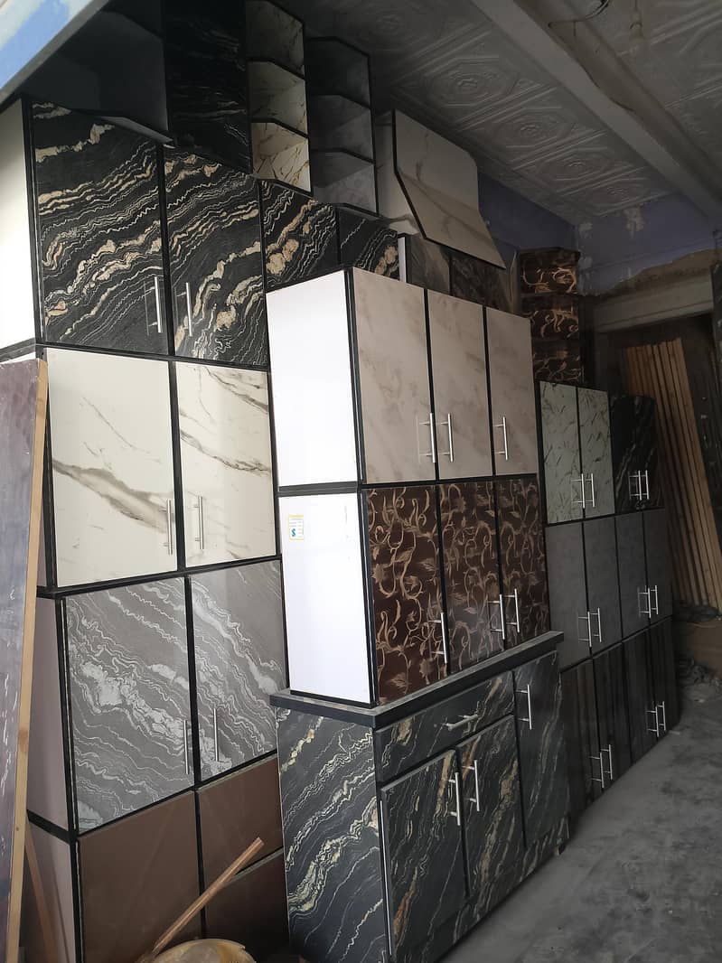 Cabinets 0