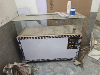 Counter Table For Mobile Shop