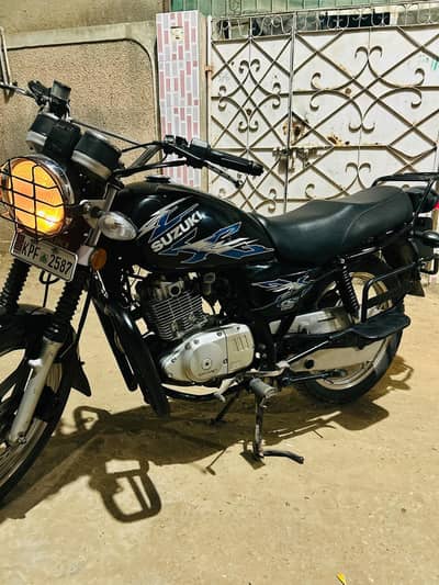 Suzuki GS 150 SE 2022
