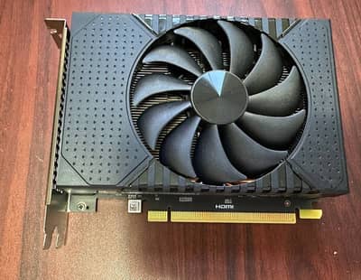 RX 580 ( 8GB )
