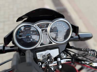 Honda CB 150F