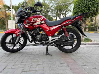 Honda CB 150F