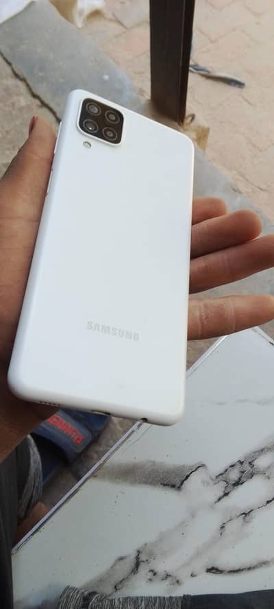 Samsung Mobile A12