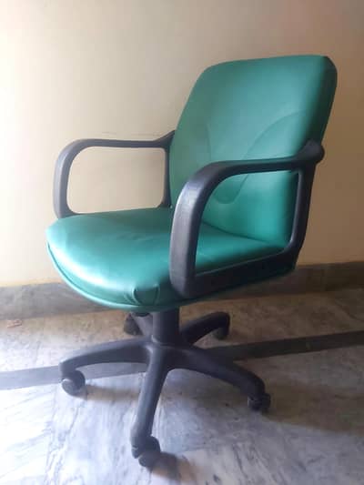 Spinning office chair Leather seat