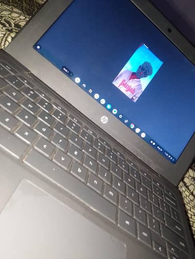 HP chrome book black color condition 10/8