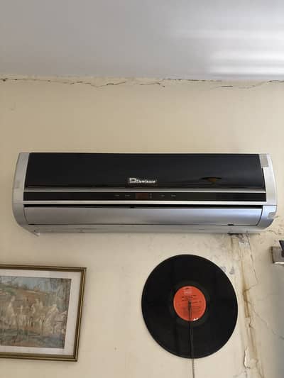 Dawlance 1 ton ac for sale