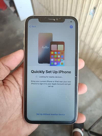 Apple iPhone XR Icloud locked
