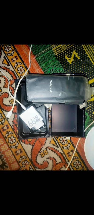 tank 2 projector mobile phone        contact 03124767476