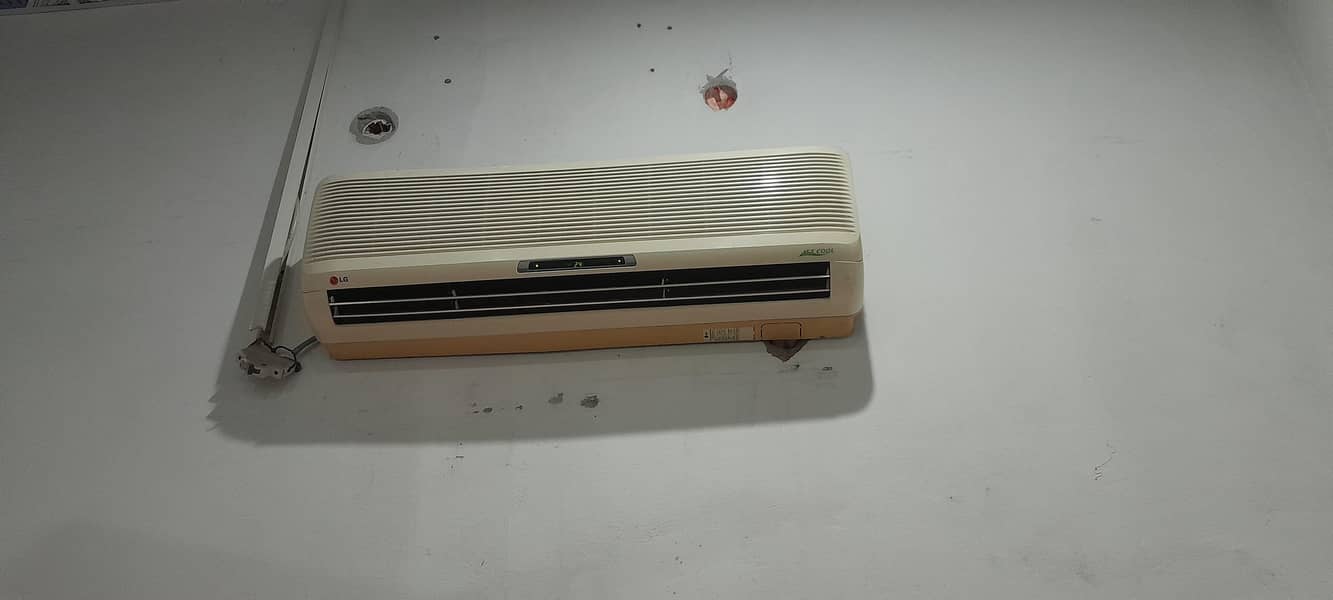 1 ton split ac 0