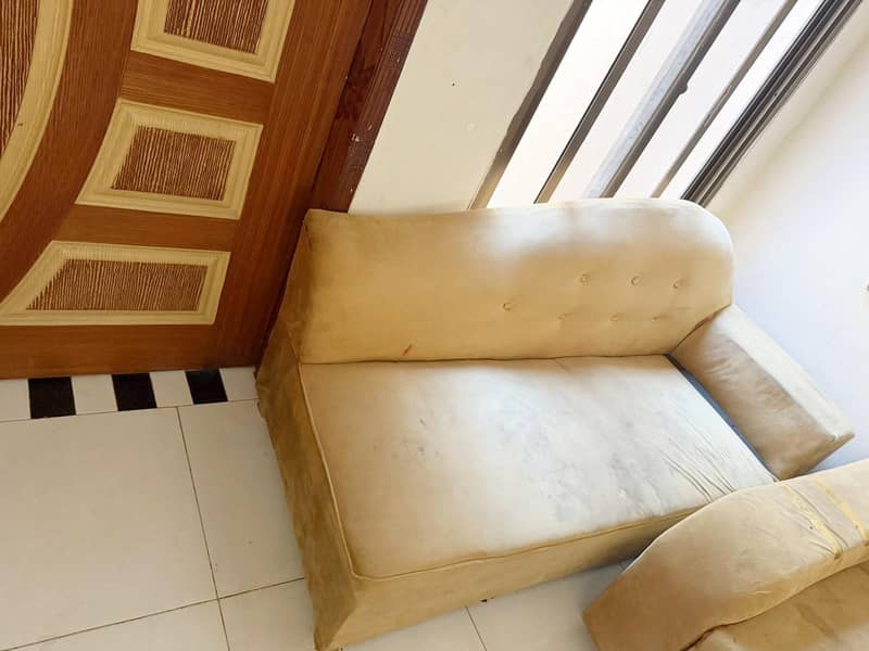 1 sofa set 0