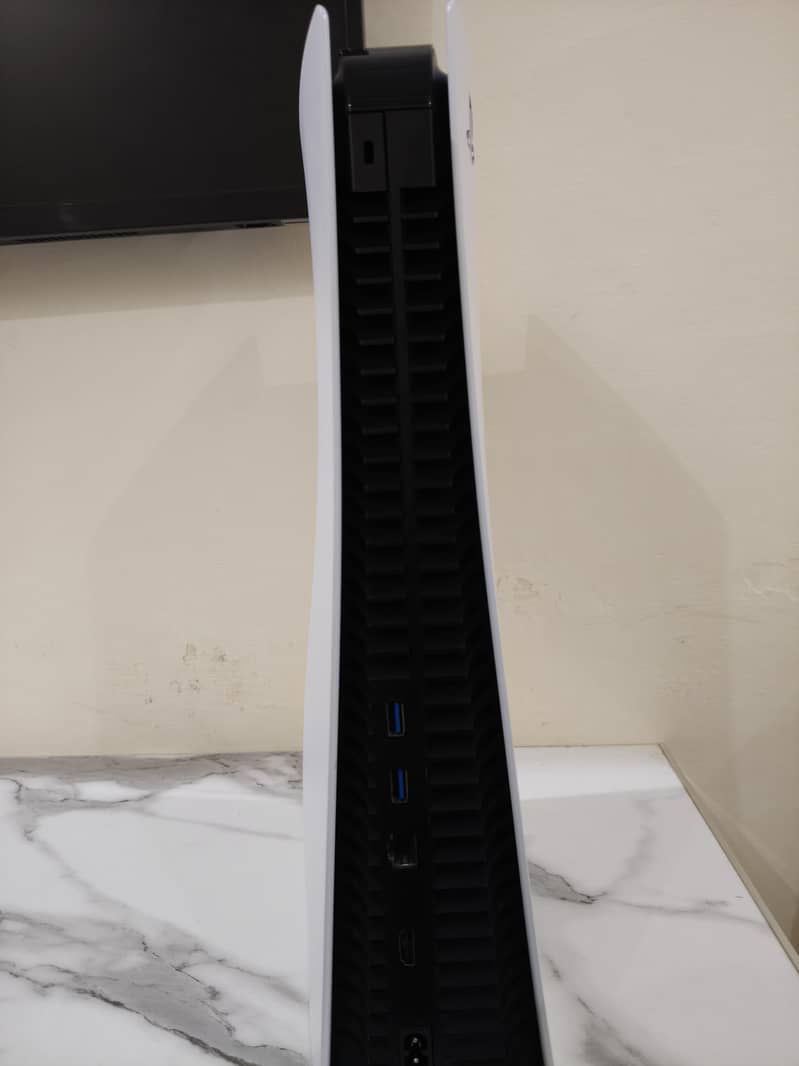 Ps5 Base variant 1