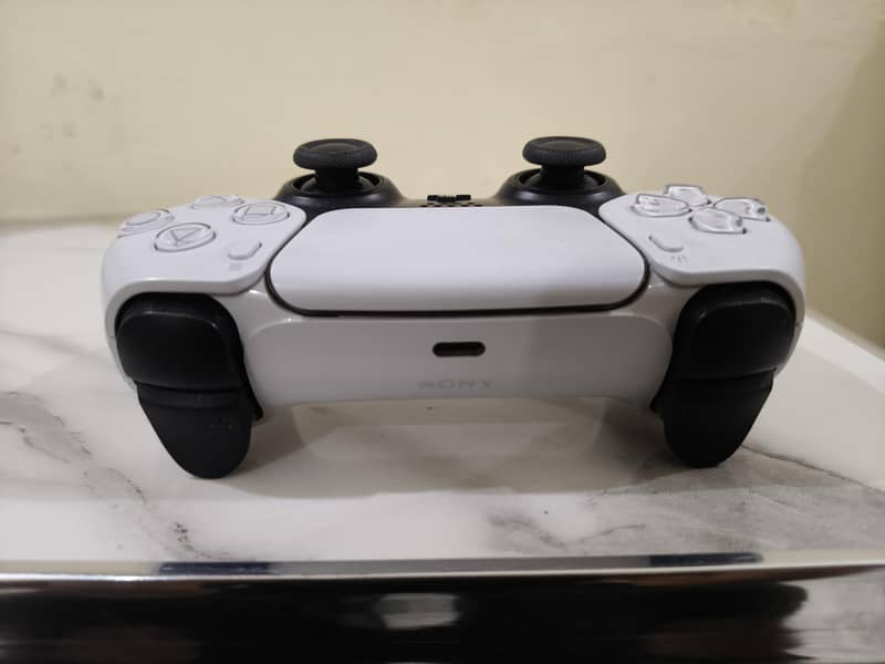 Ps5 Base variant 4