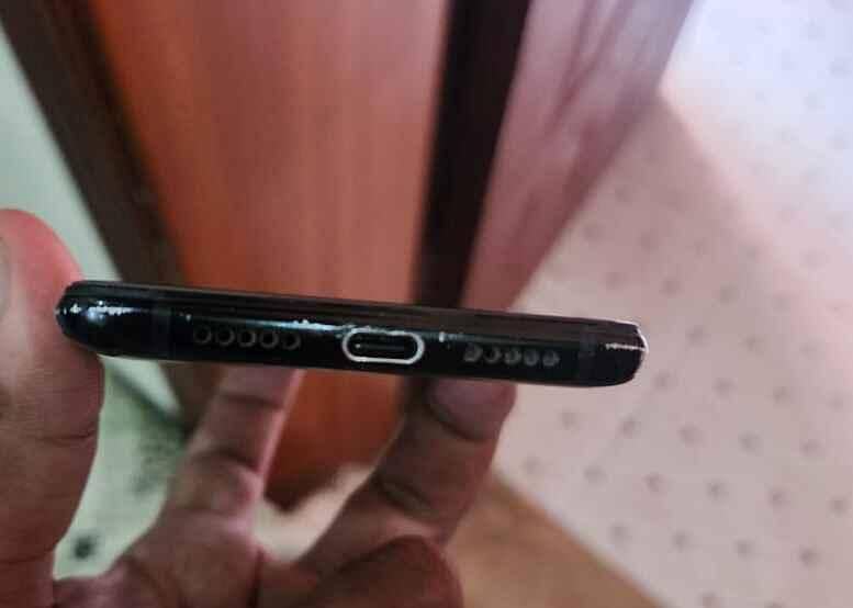 One Plus 6T 5