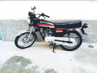 Honda 125cc bike urgent for sale 03708336174