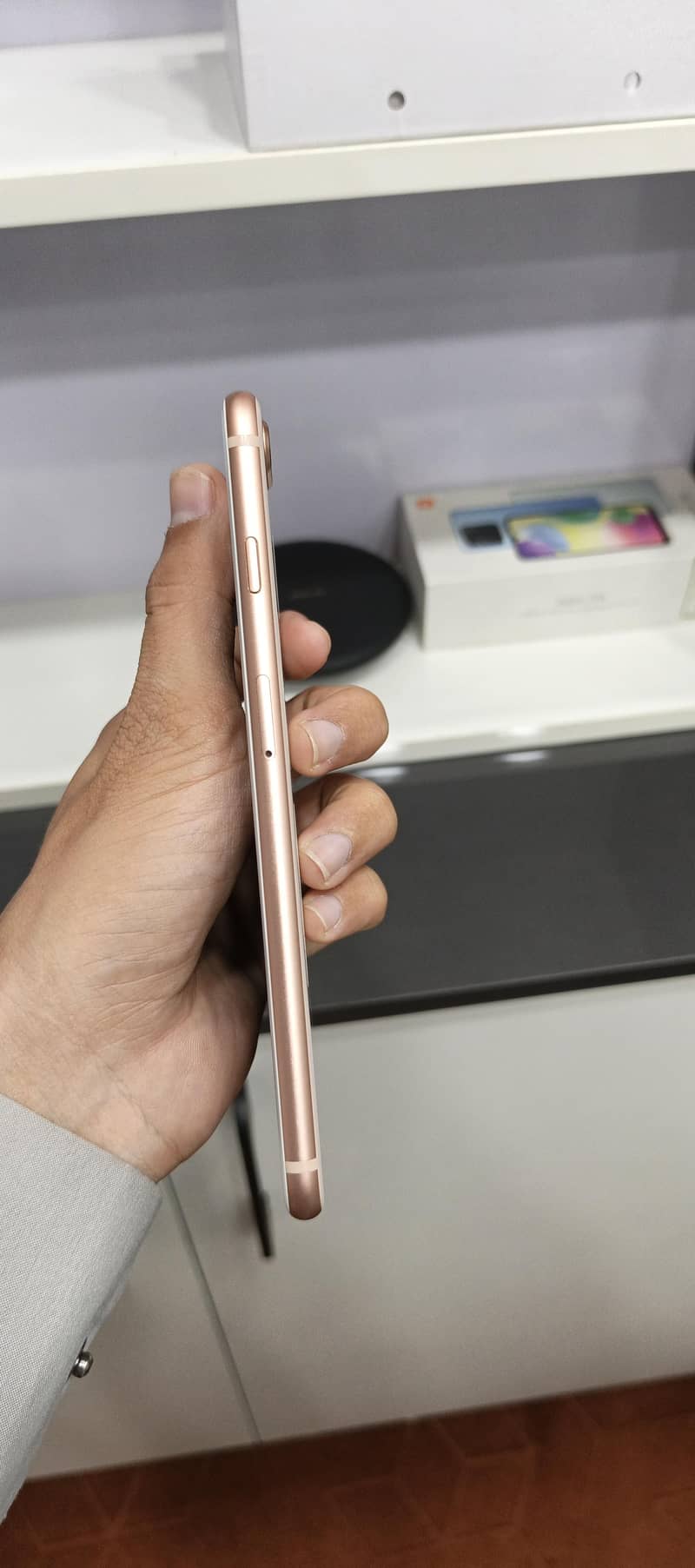 Apple iPhone 8 Plus 1