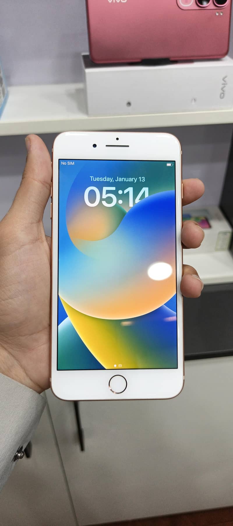Apple iPhone 8 Plus 4