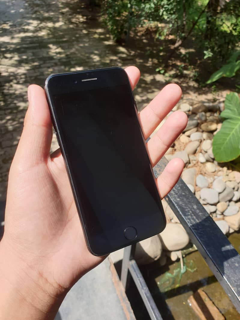Apple iPhone SE 2