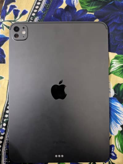 i pad pro m4 battery 87 condition 10.95