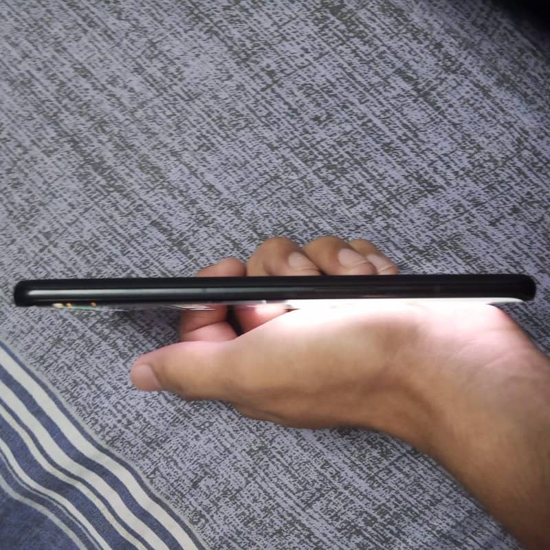 One Plus 10 Pro 1