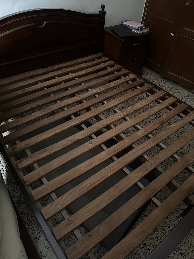 Solid wood king size bed set 5
