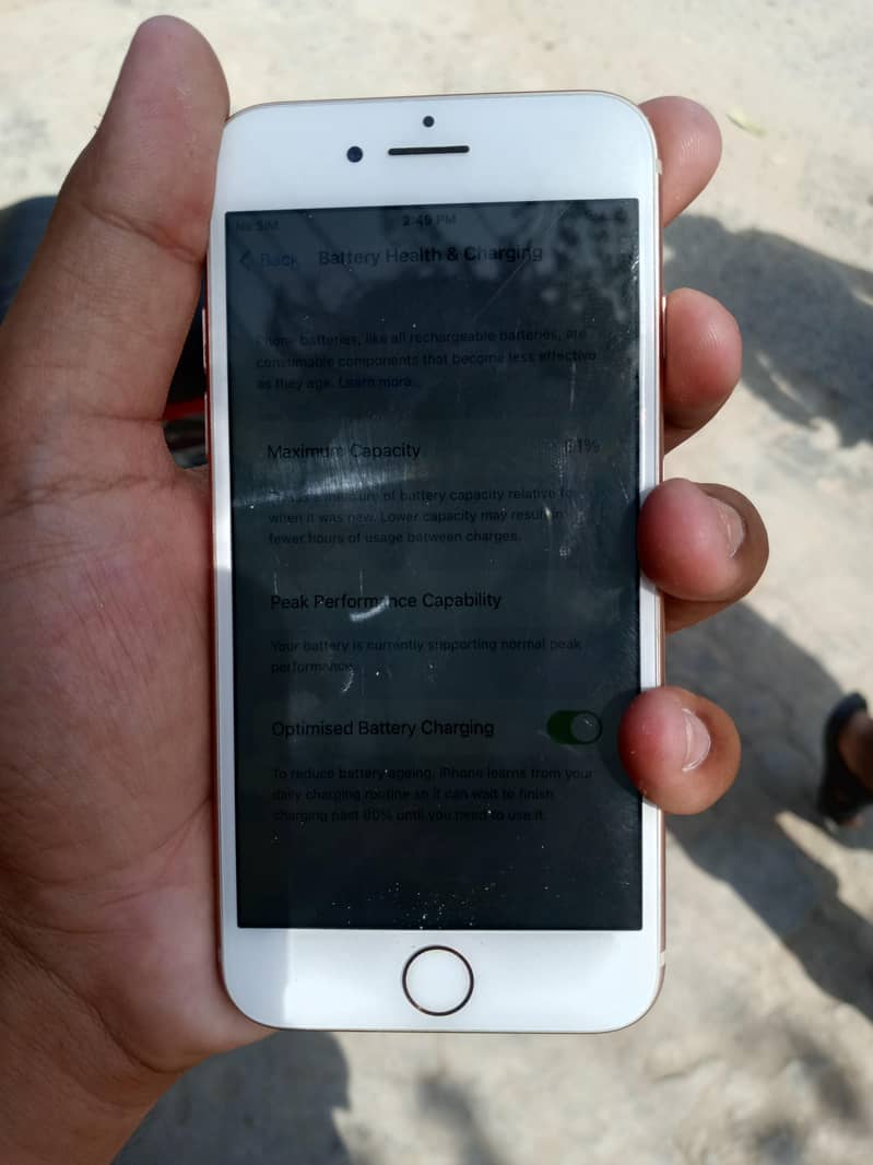 Apple iPhone 8 1