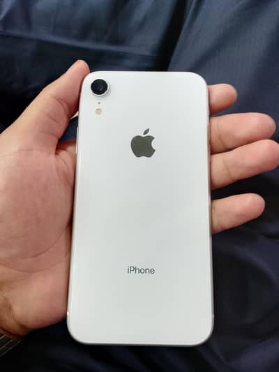Apple iPhone XR