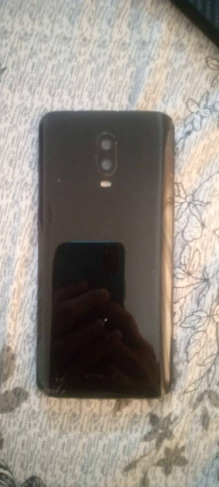 One Plus 6T 1