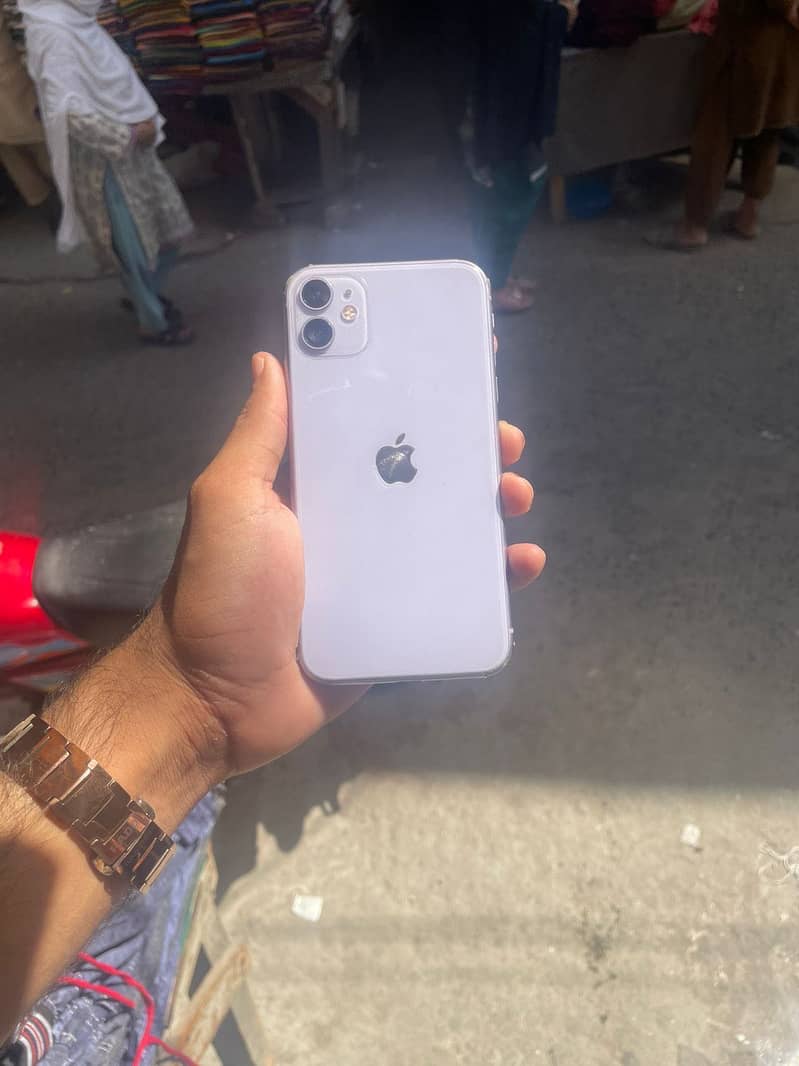 Apple iPhone 11 6