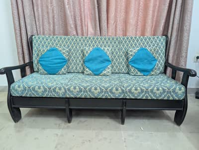 5-Seater Sheesham Wood Sofa Set – 10/10 Mint Condition