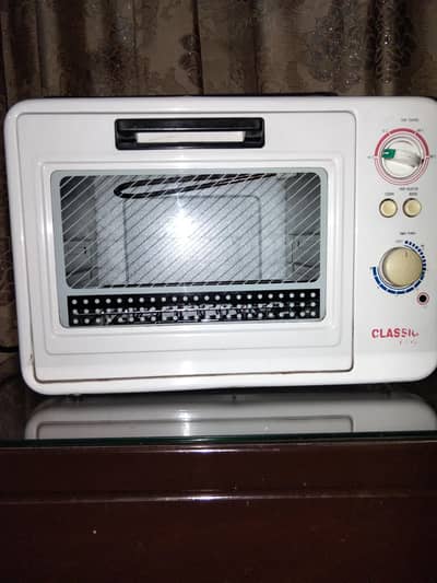 Small baking oven