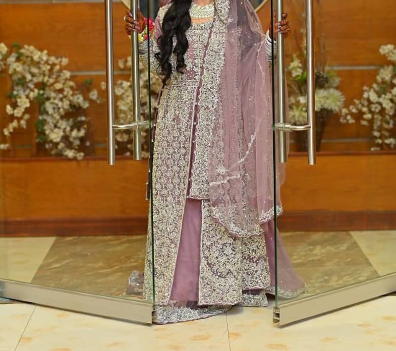 Valima Tail maxi 1