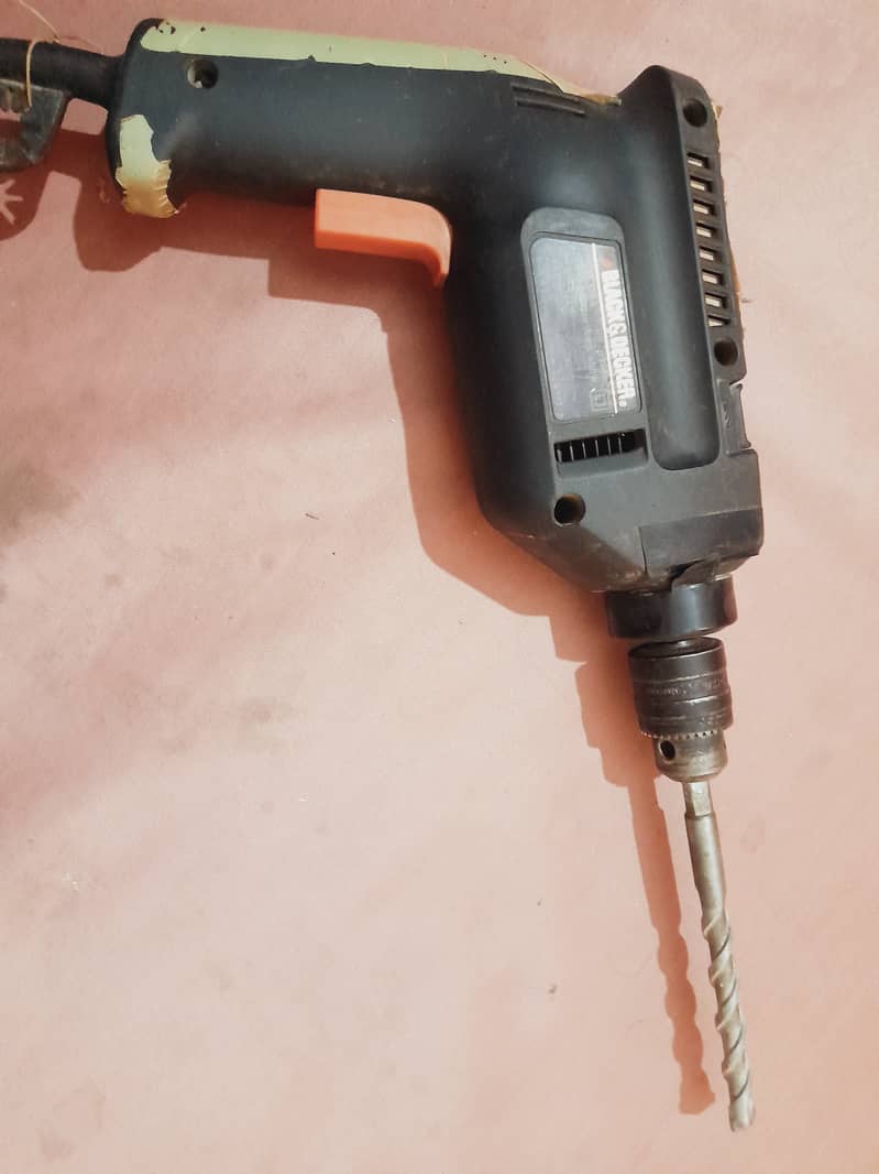 Black & Decker Drill machine 2