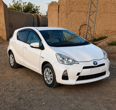 Toyota Aqua 2014 Reg 2018 hybrid battery 86% Abs 100% ok o3333886742