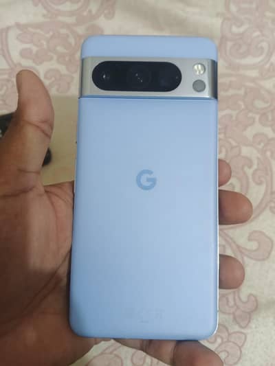 Google Pixel 8 Pro