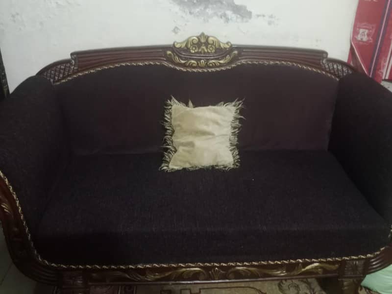 urgent sale 6 seatar sofa set 2
