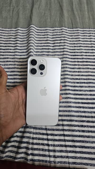 Apple iPhone 15 Pro Max